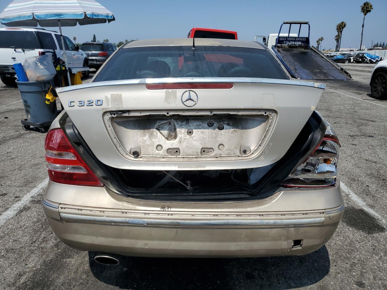 2005 Mercedes Benz C 320 - Image 6