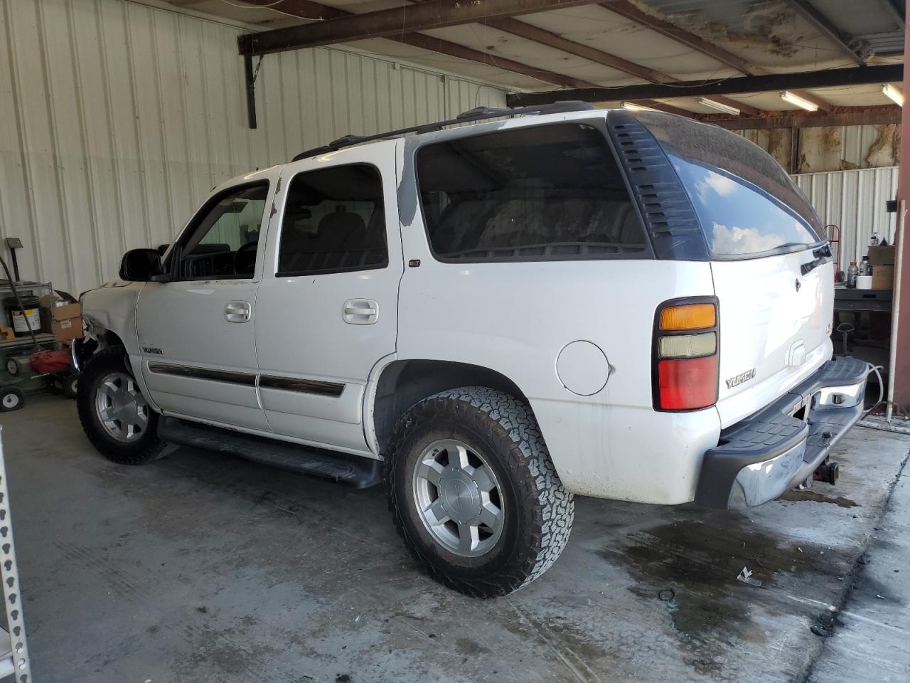 2005 GMC Yukon - Фото 3