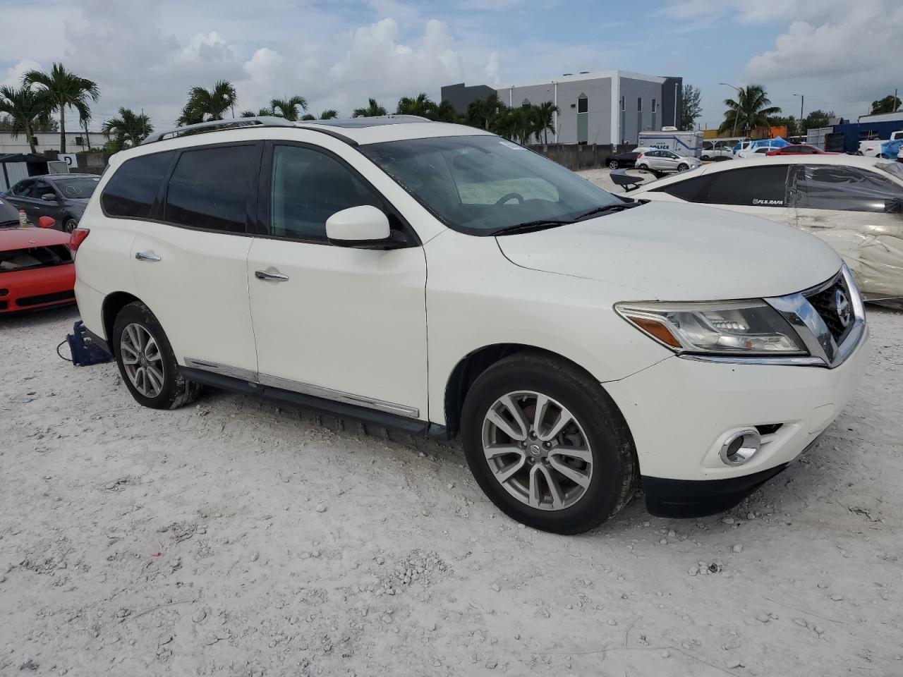 2016 Nissan Pathfinder S - Фото 4