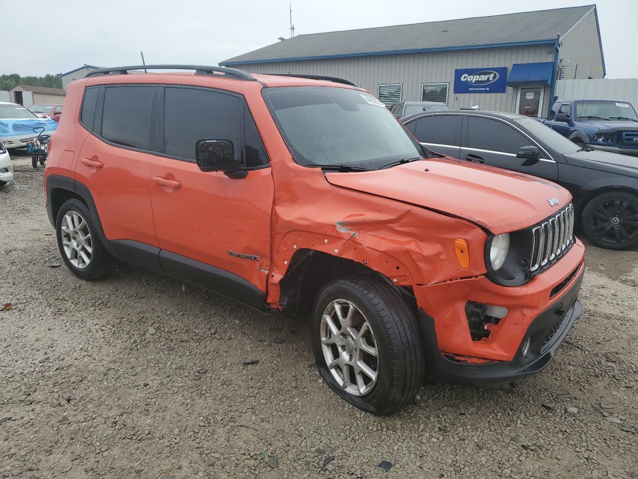 2019 Jeep Renegade Latitude - Image 4