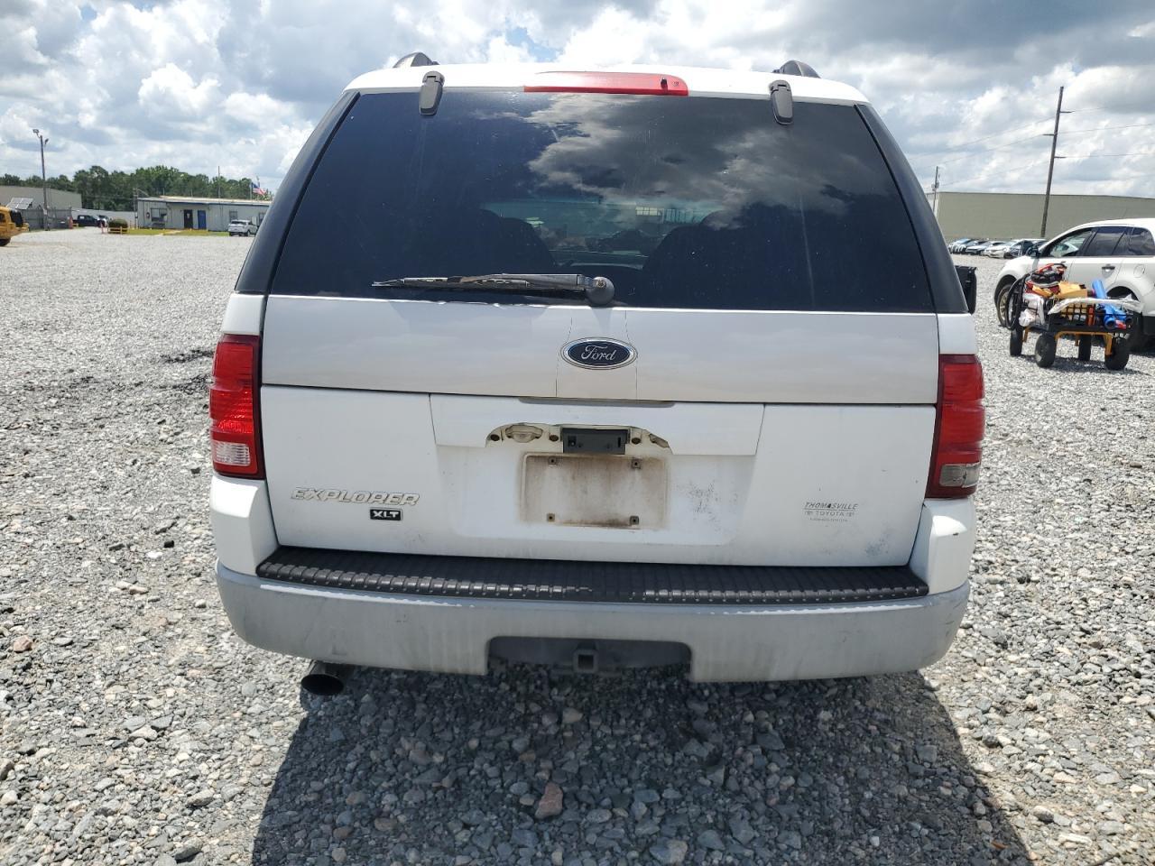 2002 Ford Explorer Xlt - Image 6