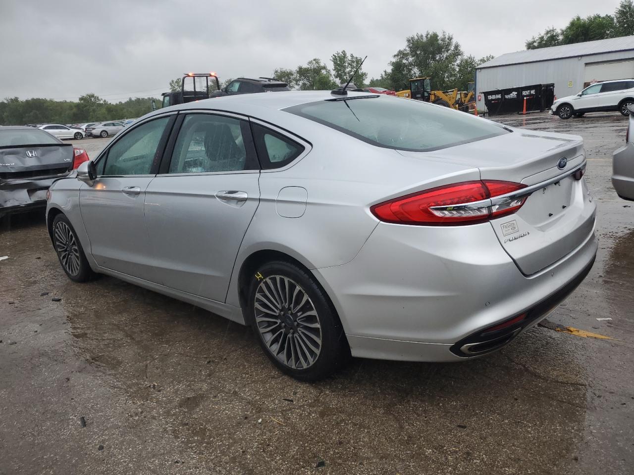 2017 Ford Fusion Se - Image 2