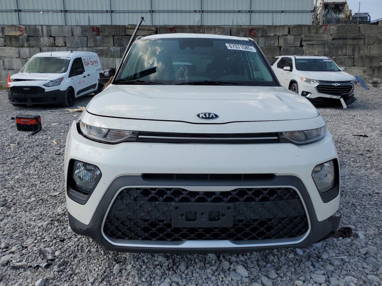 2020 Kia Soul Lx - Image 5