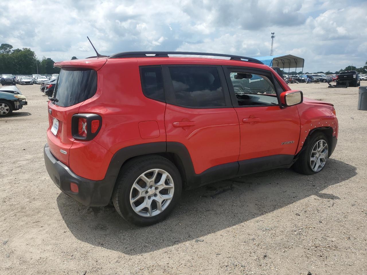 2015 Jeep Renegade Latitude - Фото 3