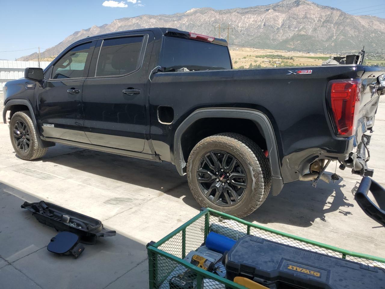 2024 GMC Sierra K1500 Elevation - Фото 2