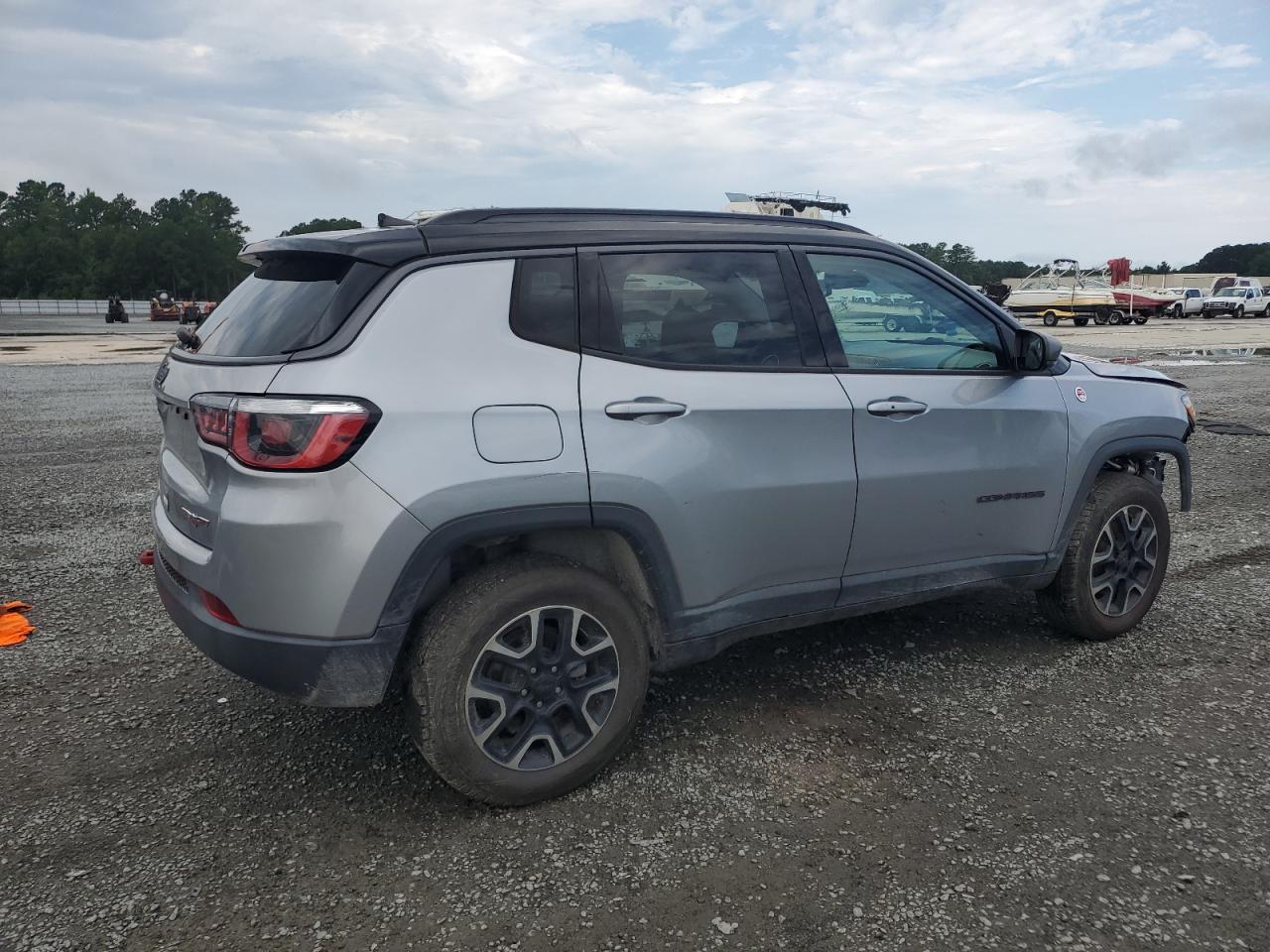 2019 Jeep Compass Trailhawk - Фото 3