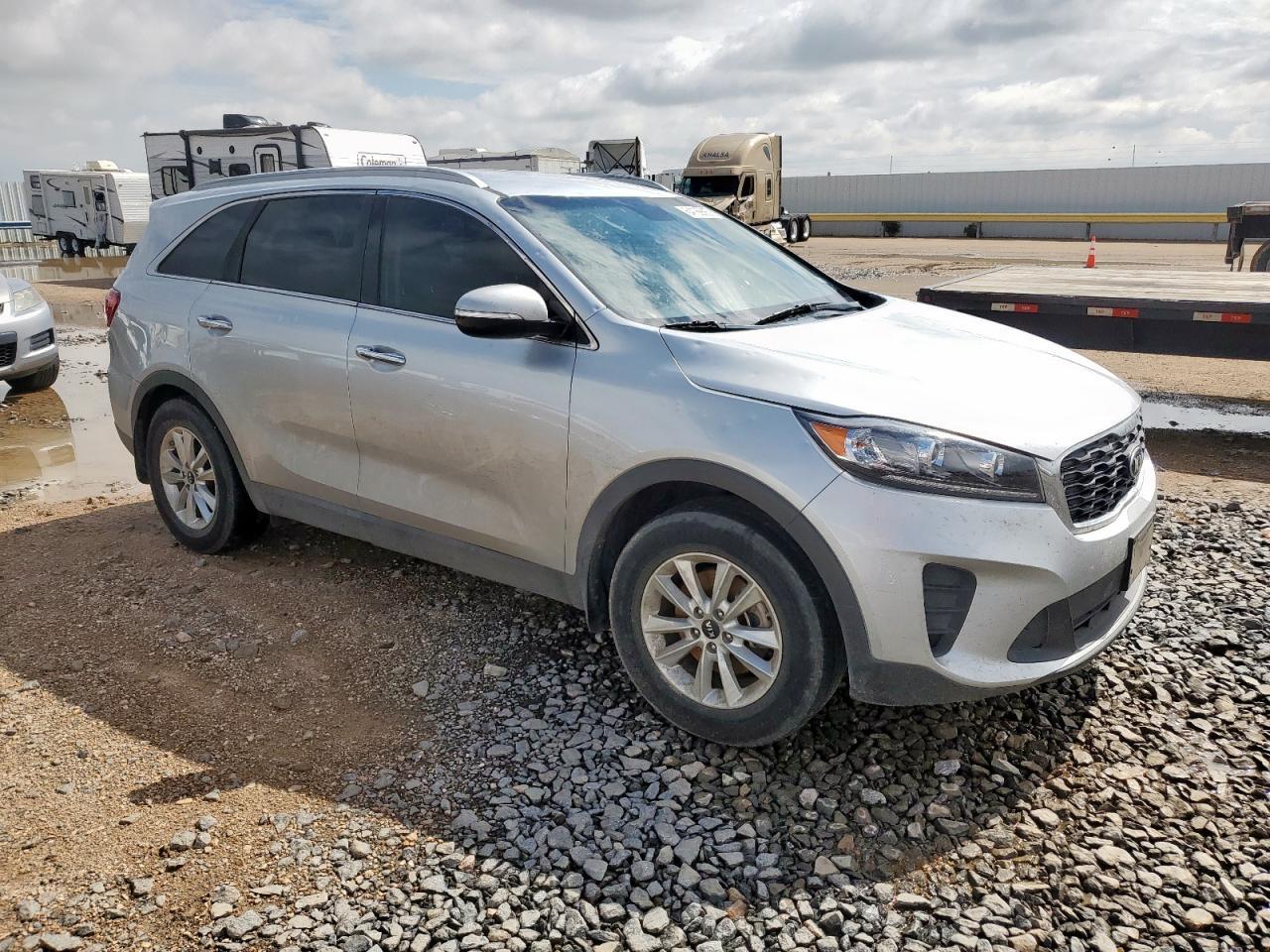 2019 Kia Sorento L - Фото 4
