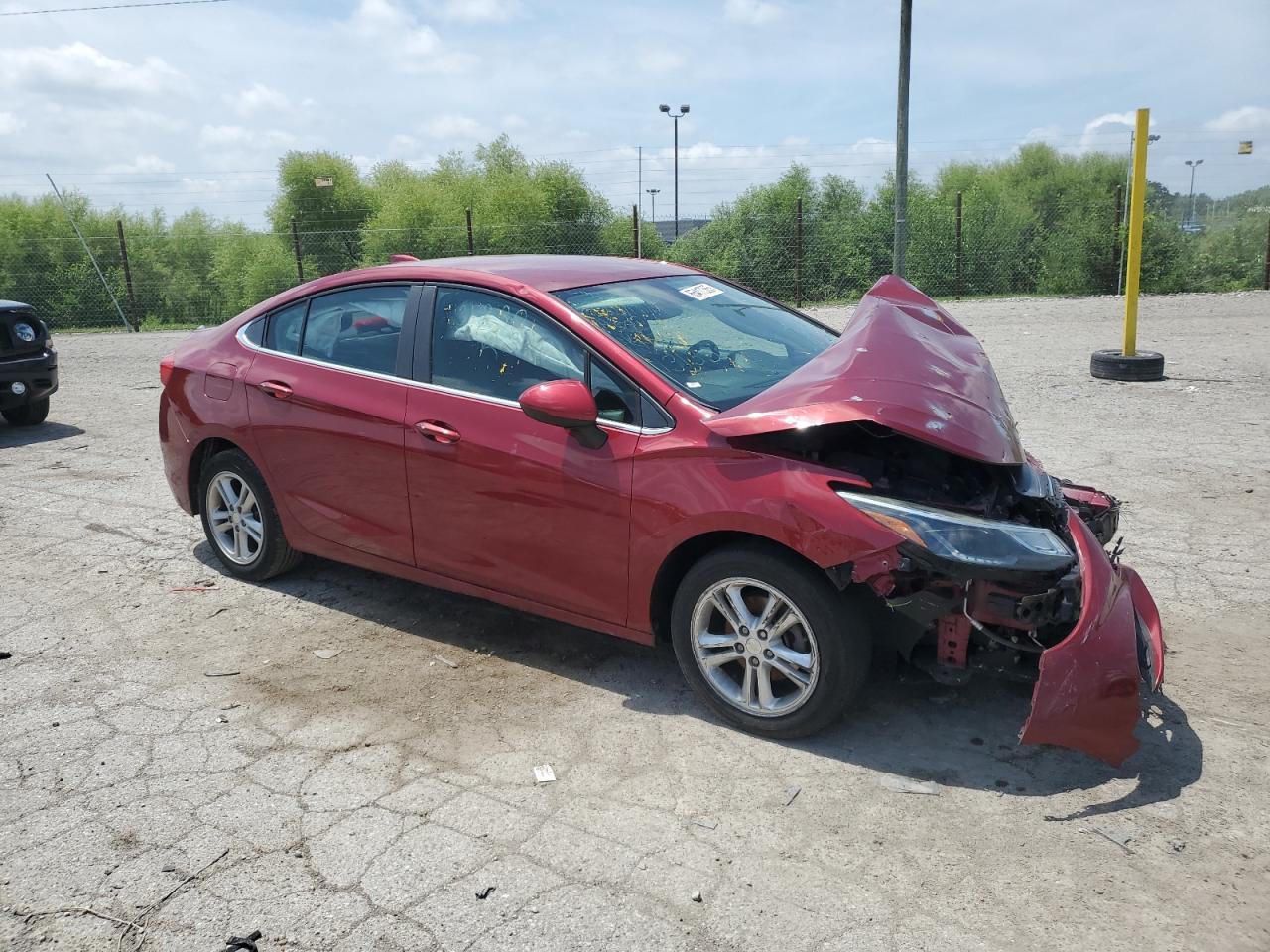 2018 Chevrolet Cruze Lt - Image 4