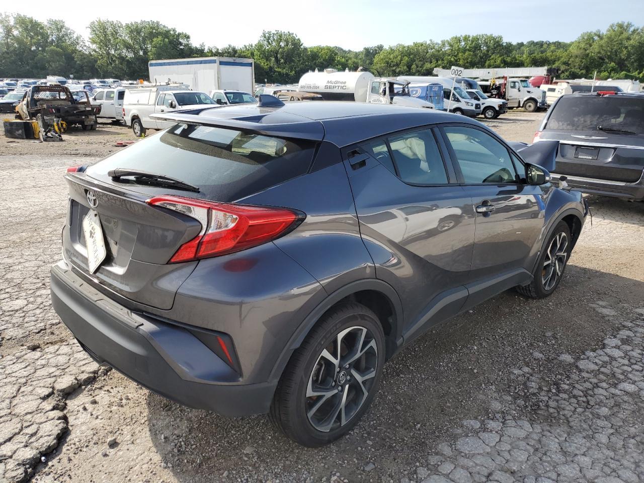 2019 Toyota C-Hr Xle - Фото 3