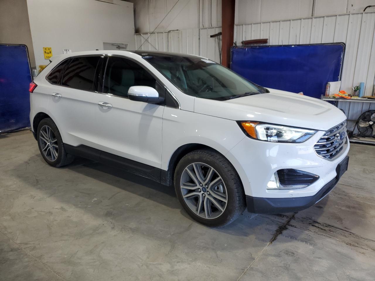 2020 Ford Edge Titanium - Фото 4