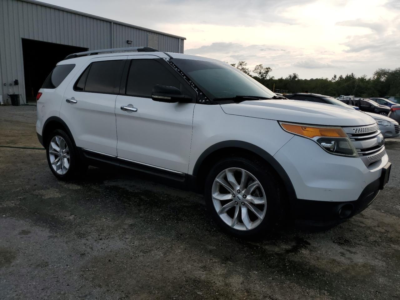 2013 Ford Explorer Xlt - Фото 4
