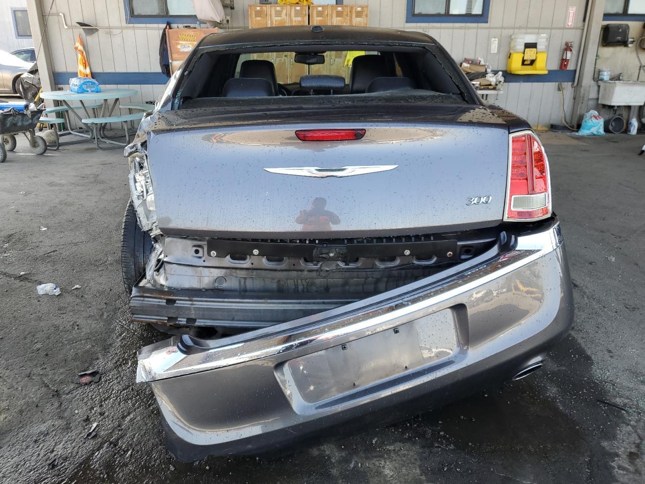 2014 Chrysler 300 - Фото 6