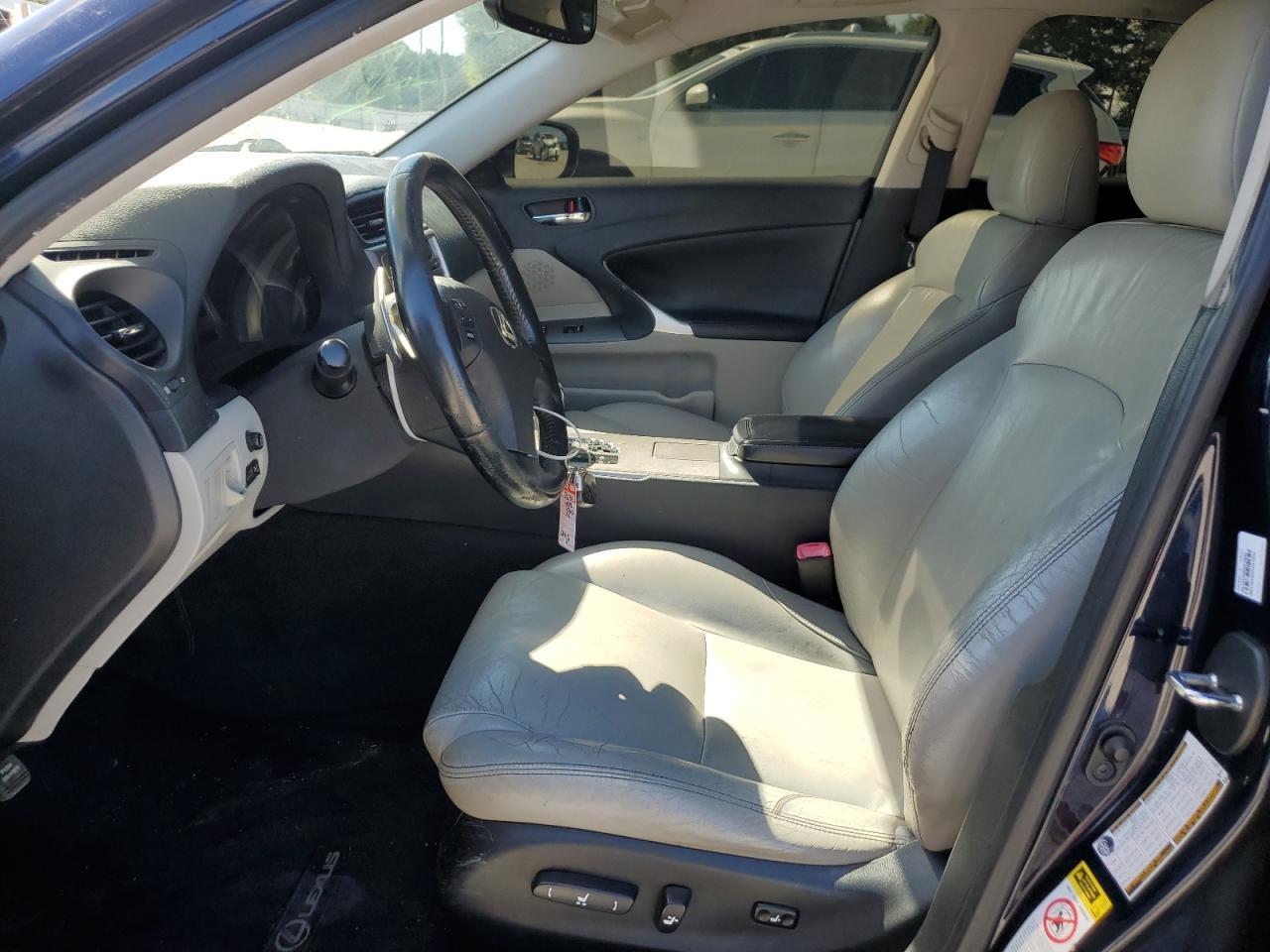 2010 Lexus Is 250 - Image 7