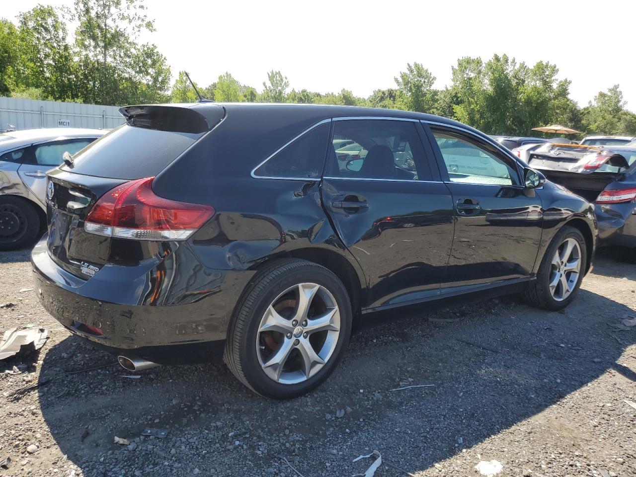 2013 Toyota Venza Le - Фото 3