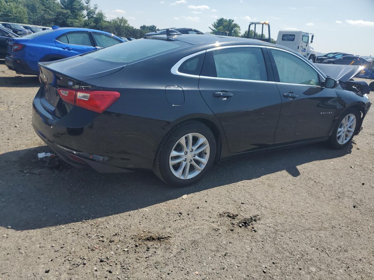 2016 Chevrolet Malibu Hybrid - Image 3