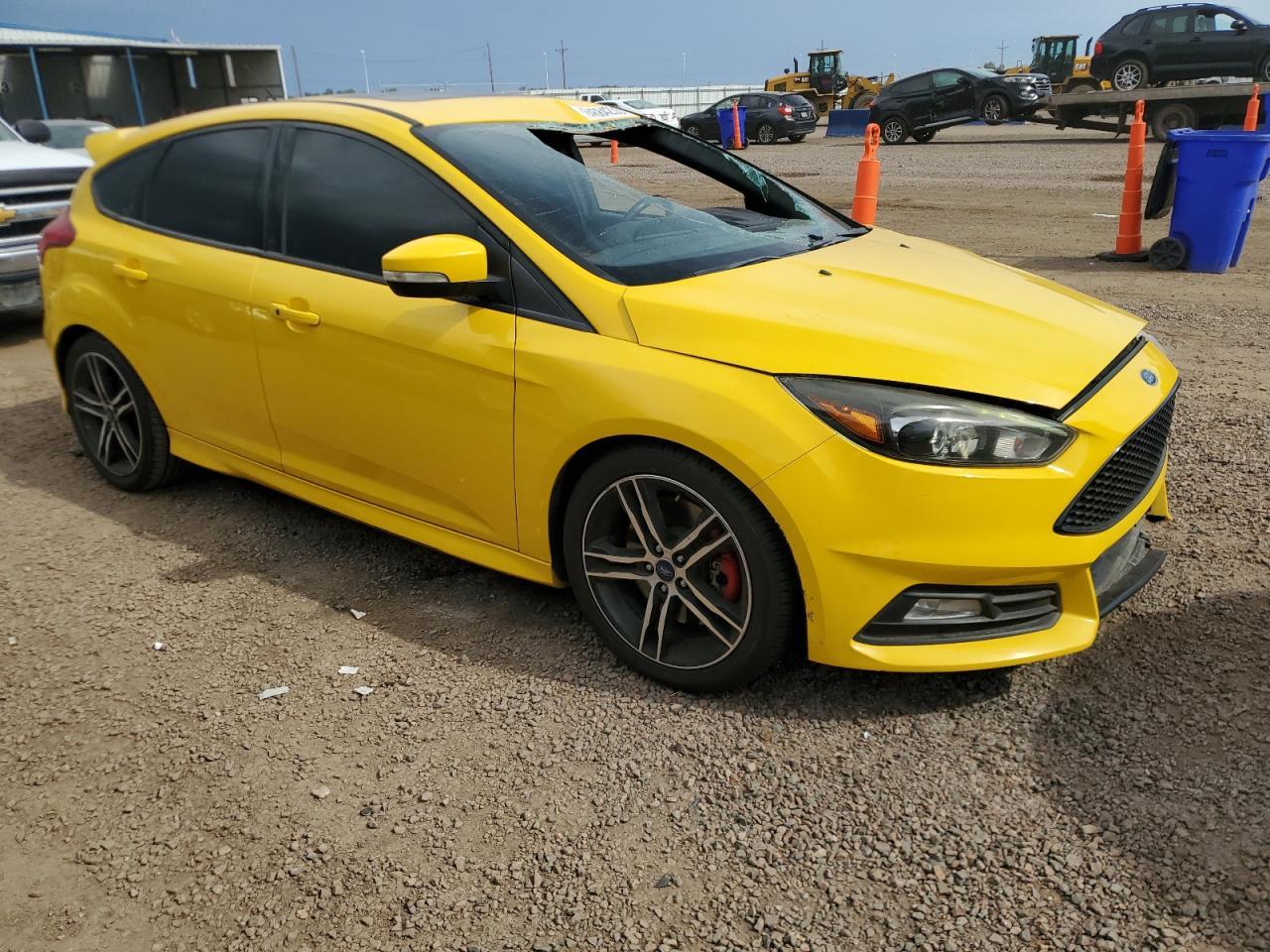 2017 Ford Focus St - Фото 4