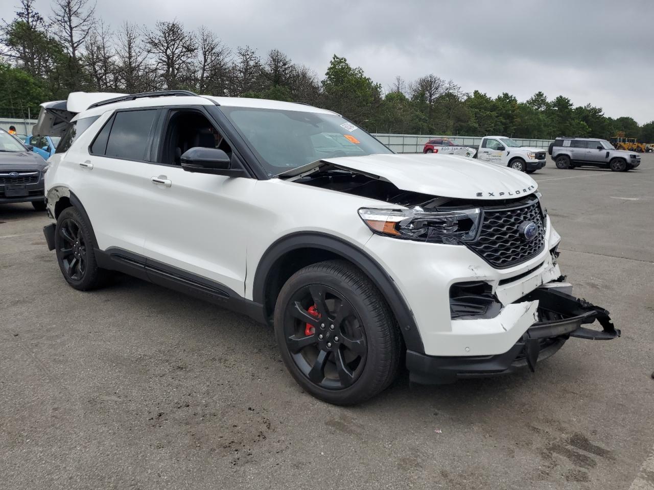 2020 Ford Explorer St - Image 4