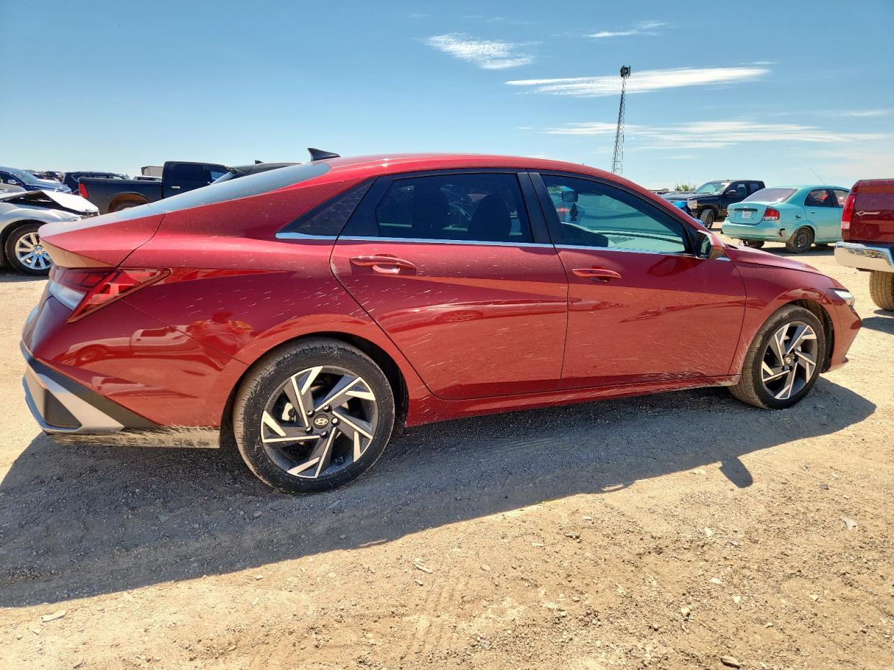 2024 Hyundai Elantra Sel - Фото 3
