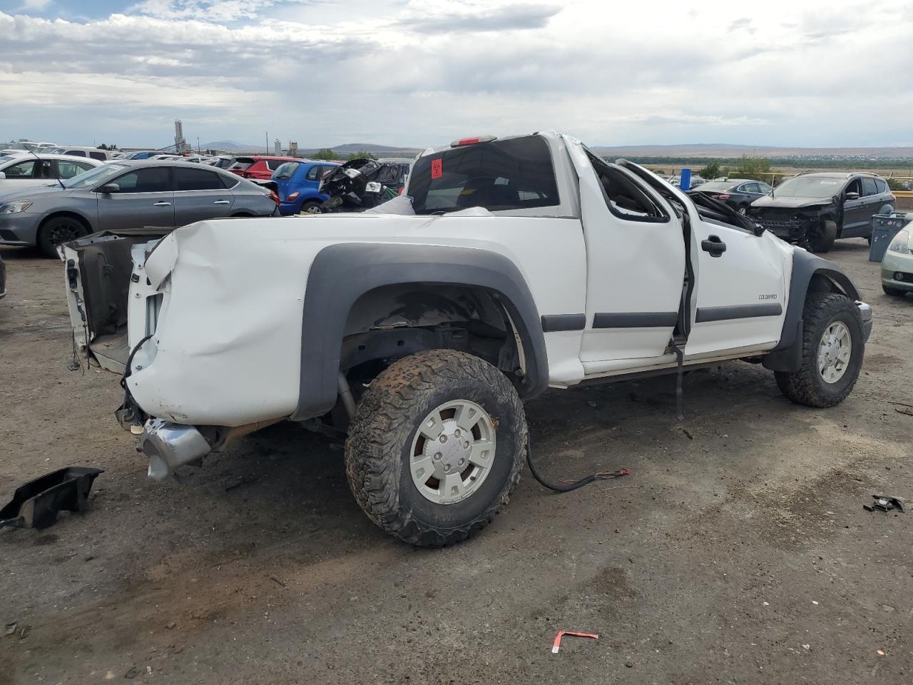 2005 Chevrolet Colorado - Image 3