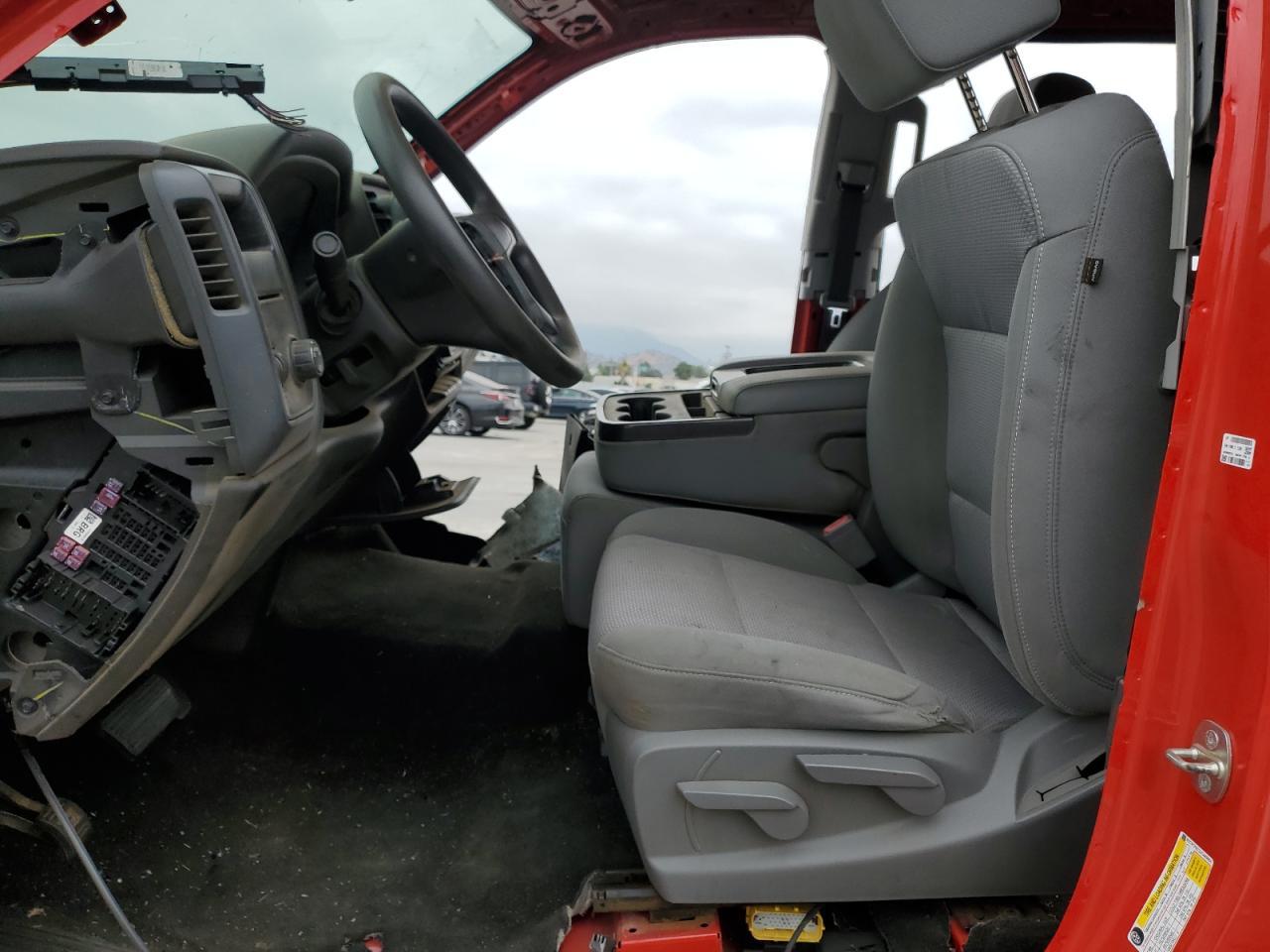 2018 Chevrolet Silverado C1500 Custom - Фото 7