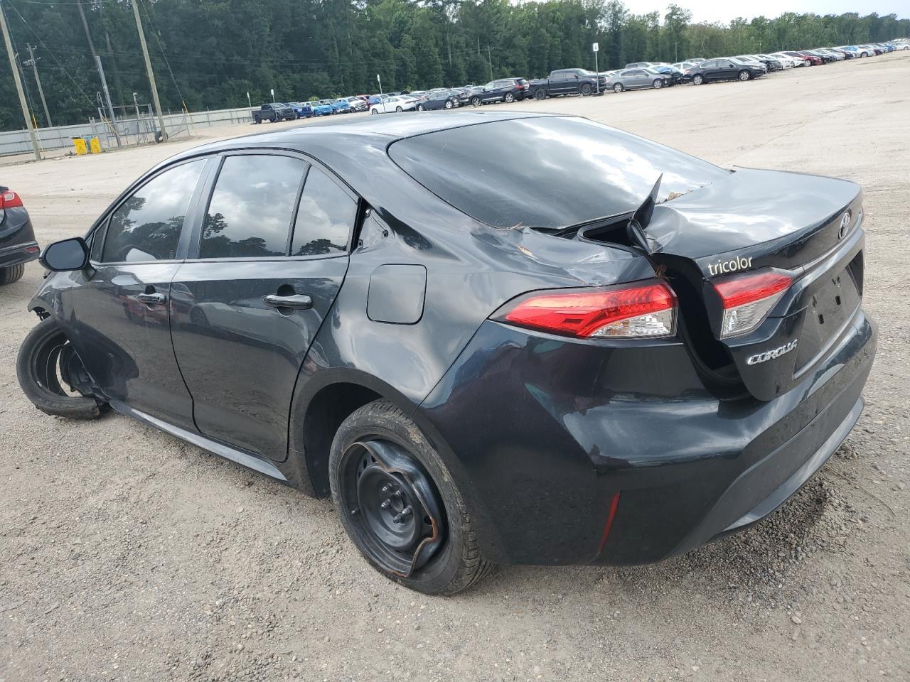 2021 Toyota Corolla Le - Фото 2