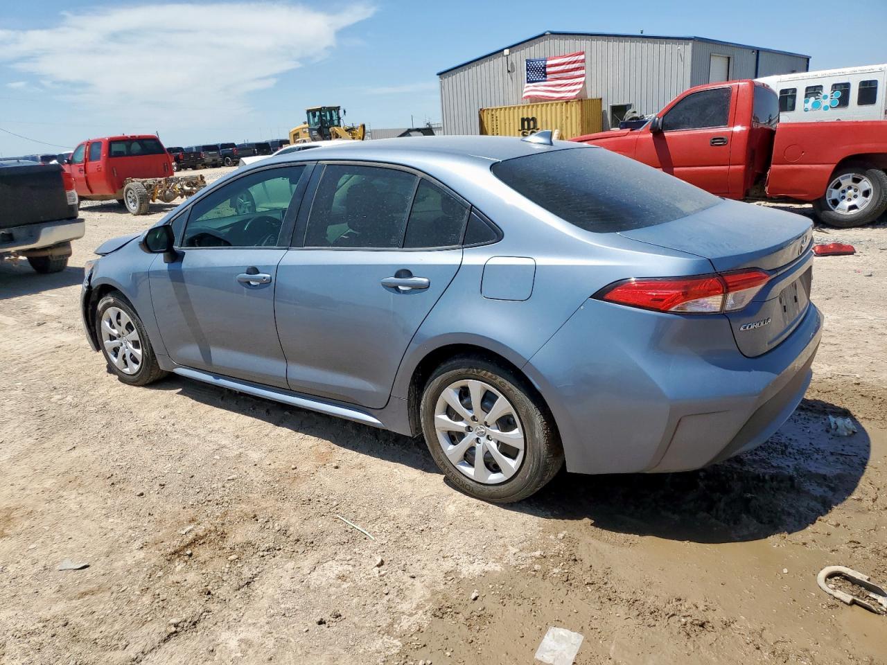 2021 Toyota Corolla Le - Фото 2