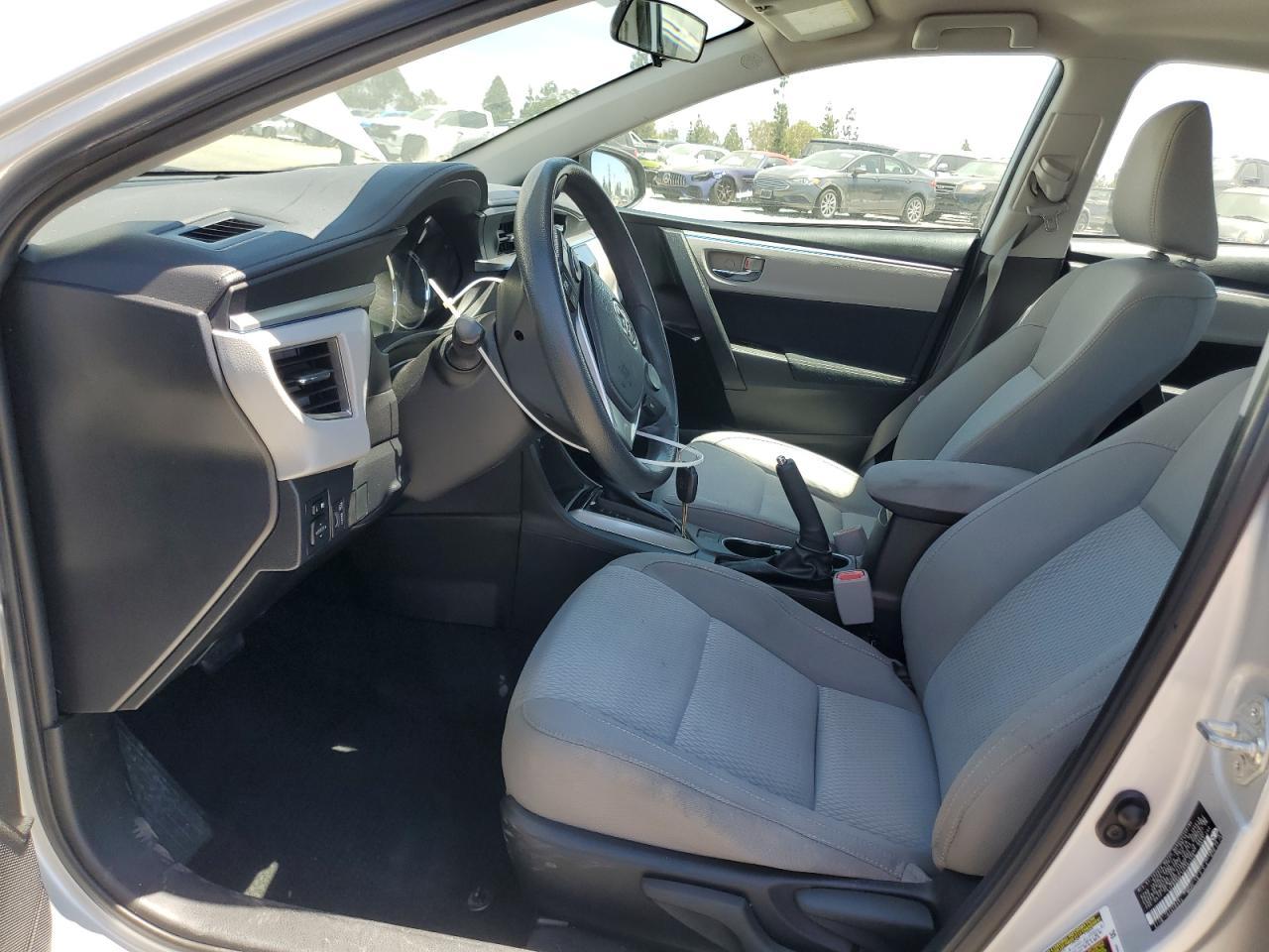 2016 Toyota Corolla L - Фото 7