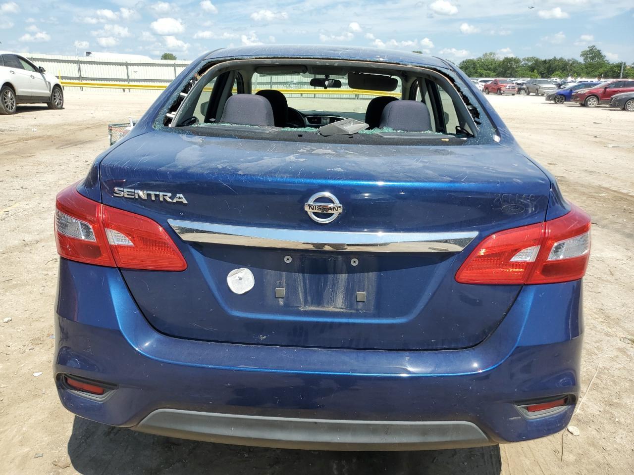 2017 Nissan Sentra S - Фото 6