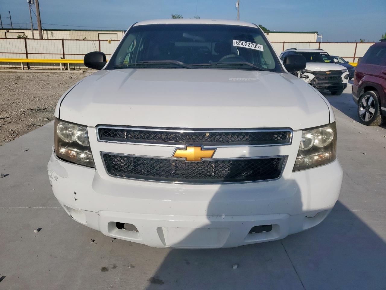 2010 Chevrolet Tahoe C1500 Ls - Image 5