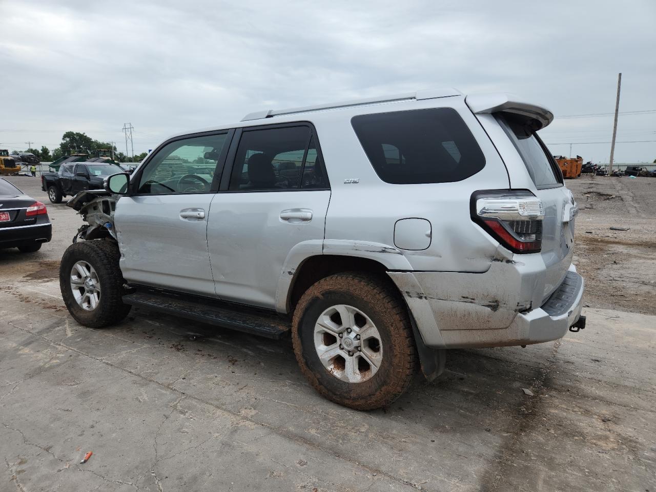 2014 Toyota 4Runner Sr5 - Фото 2