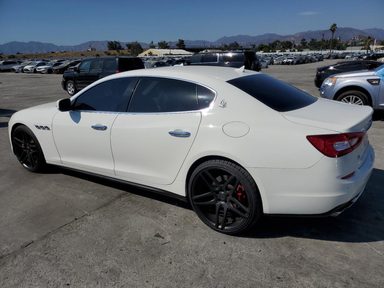 2014 Maserati Quattroporte S - Image 2