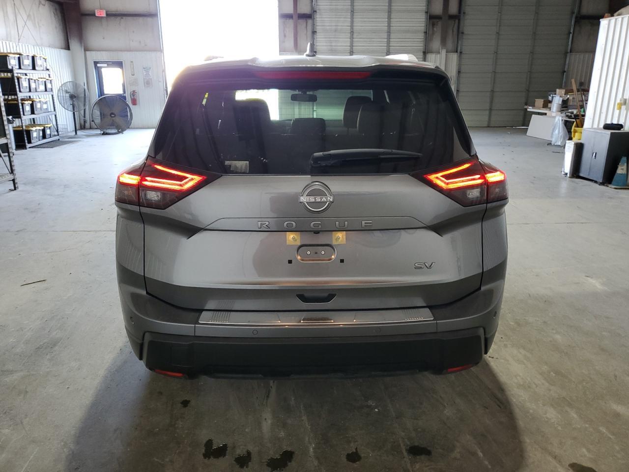 2024 Nissan Rogue Sv - Фото 6