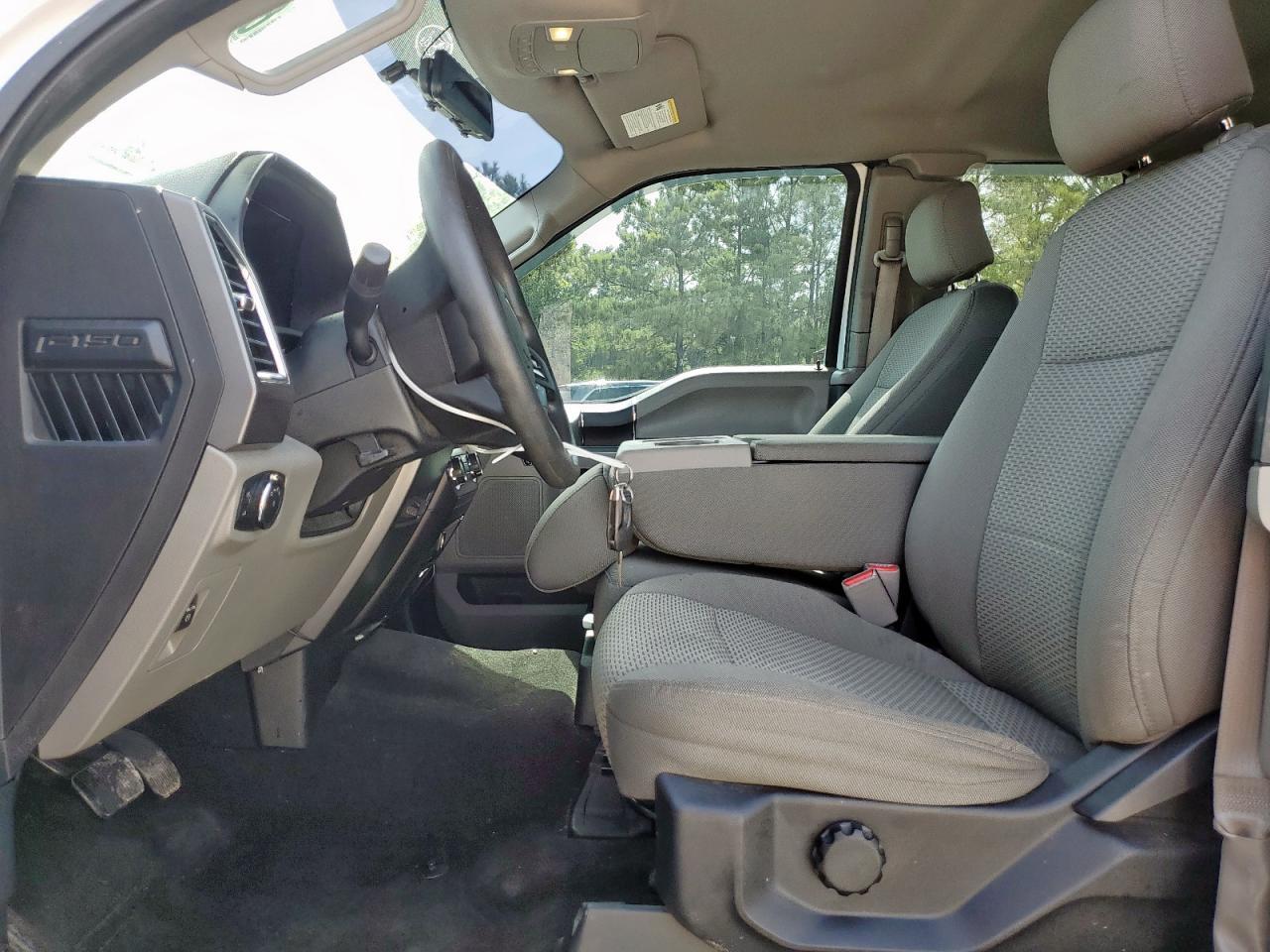 2015 Ford F150 Super Cab - Image 7