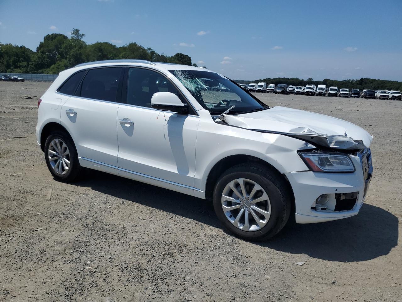 2015 Audi Q5 Premium Plus - Image 4