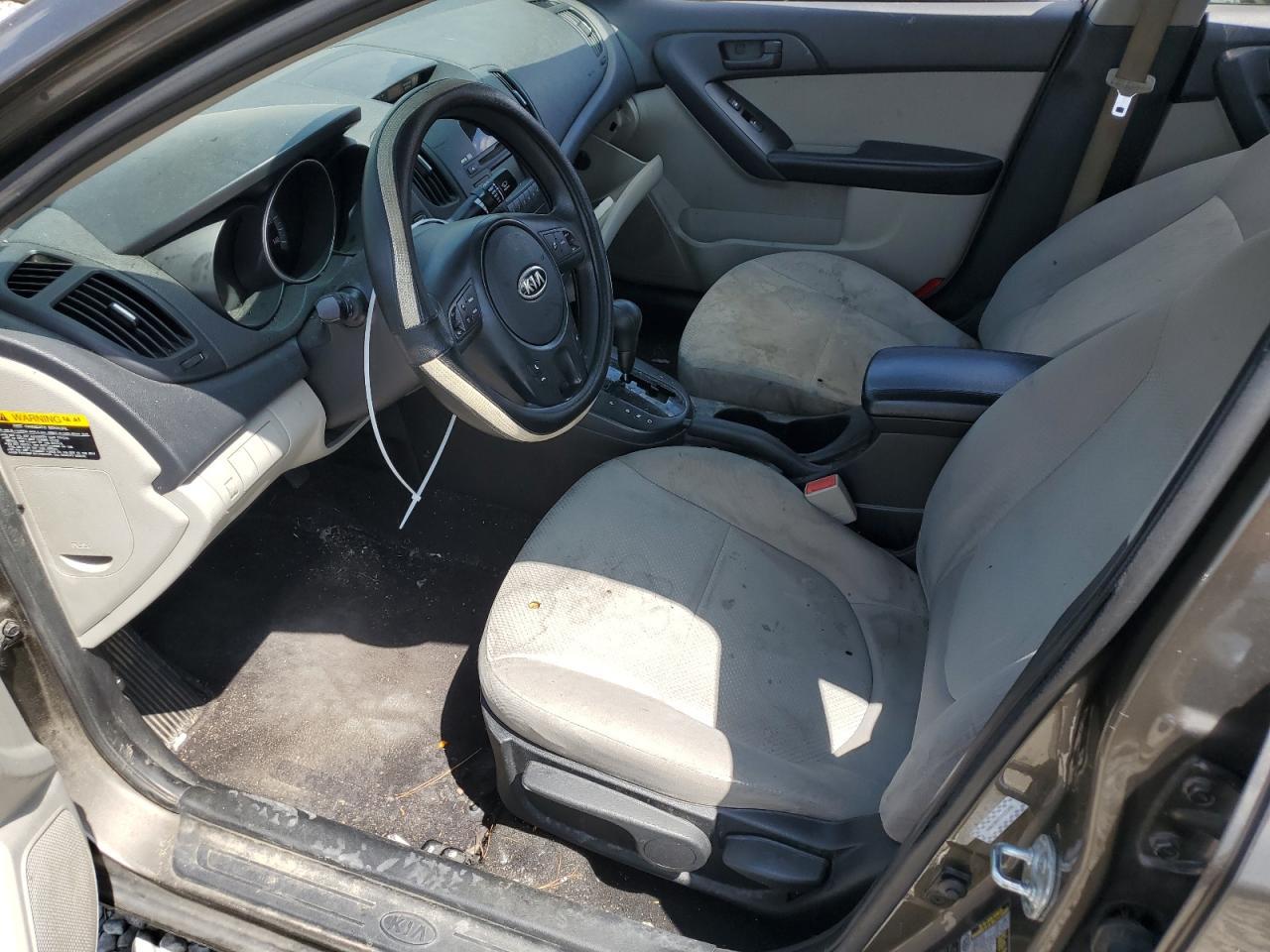 2010 Kia Forte Ex - Image 7