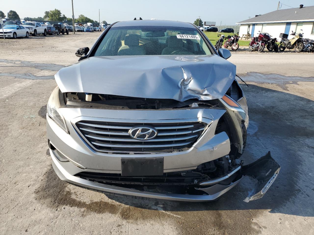 2017 Hyundai Sonata Se - Фото 5