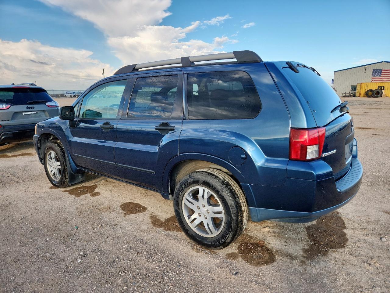 2006 Mitsubishi Endeavor Ls - Фото 2