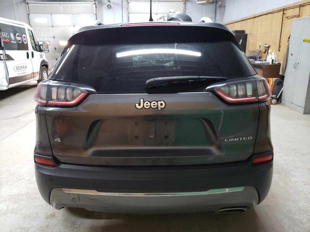 2019 Jeep Cherokee Limited - Image 6