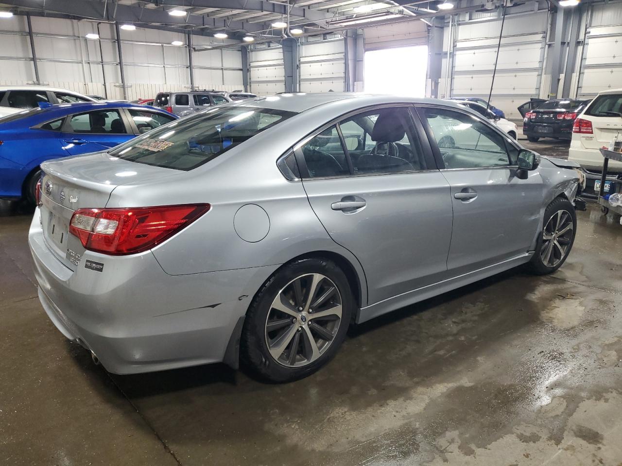 2015 Subaru Legacy 3.6R Limited - Image 3