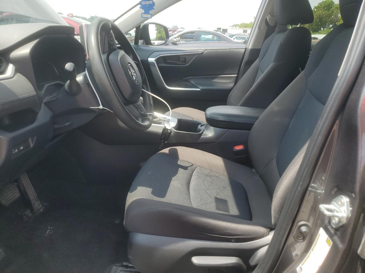 2023 Toyota Rav4 Le - Фото 7