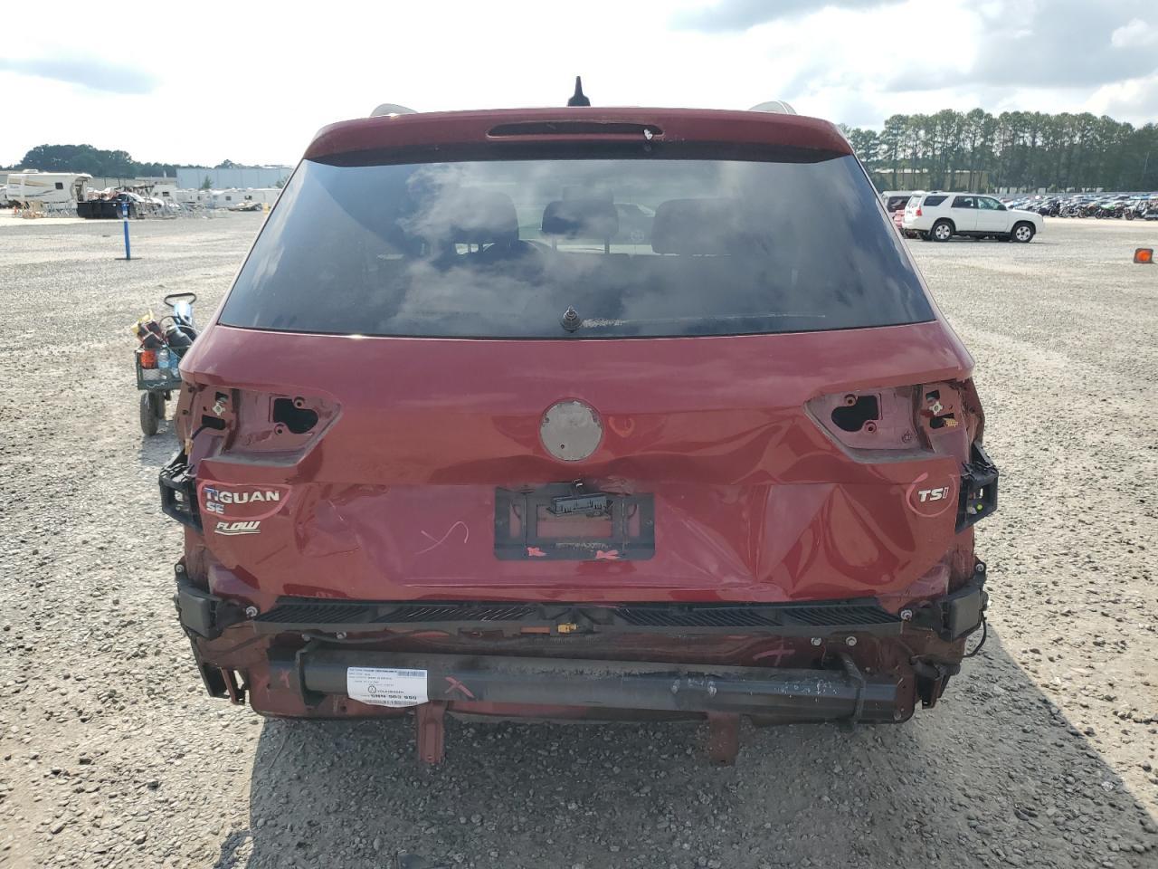 2018 Volkswagen Tiguan Se - Фото 6