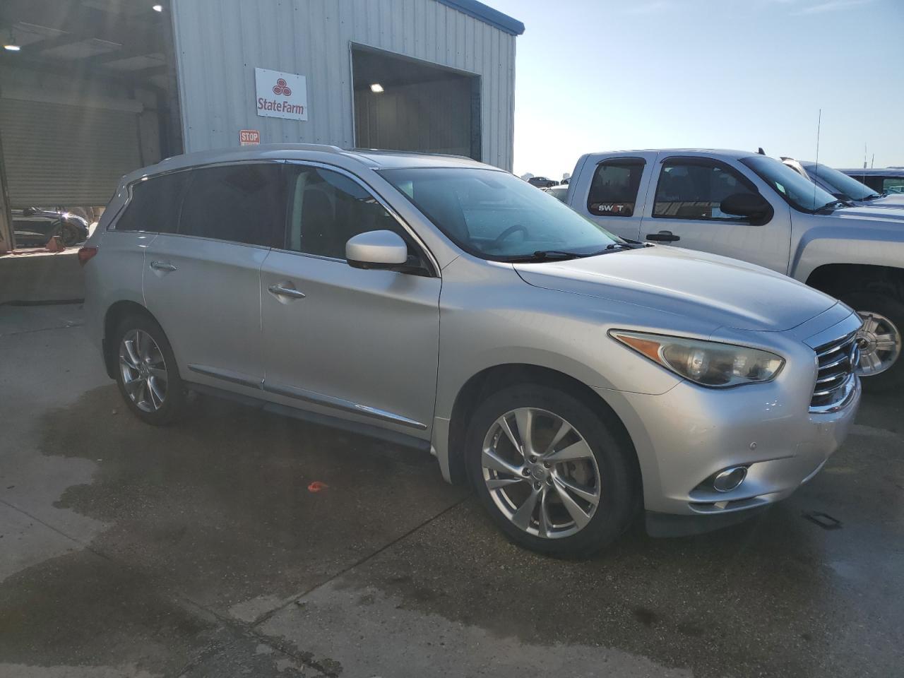 2013 Infiniti Jx35 - Image 4