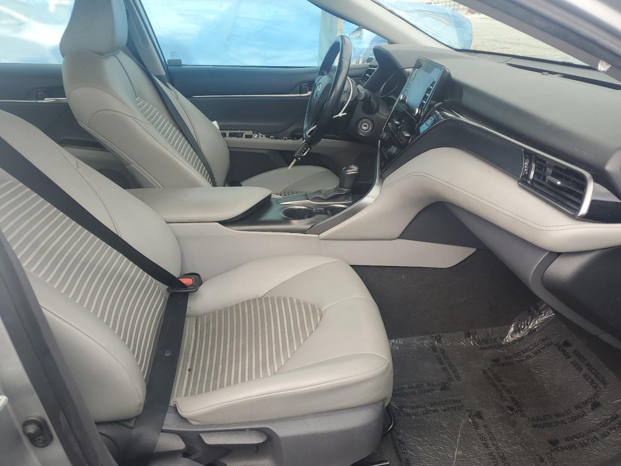 2021 Toyota Camry Se - Image 7