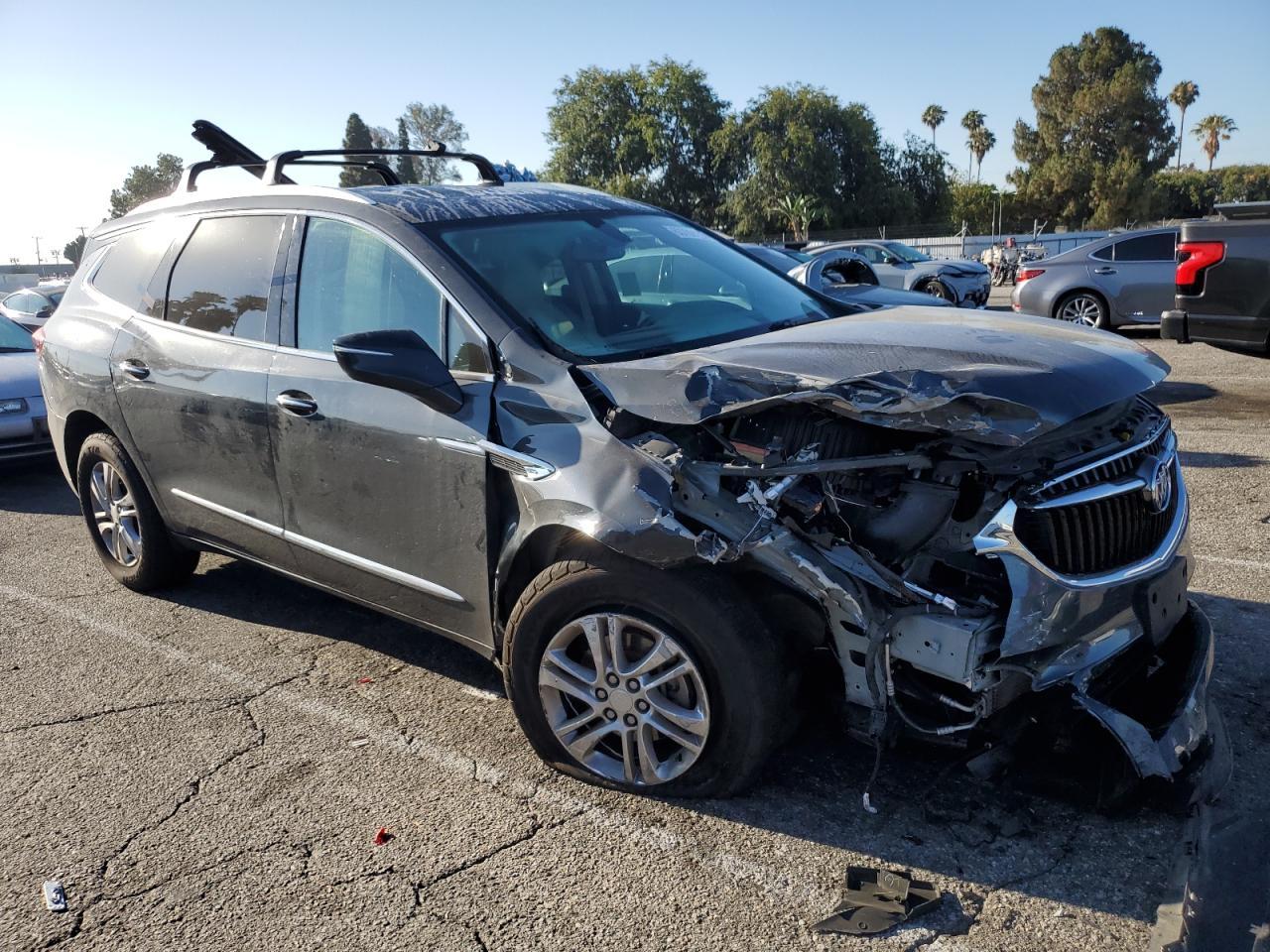 2019 Buick Enclave Essence - Image 4