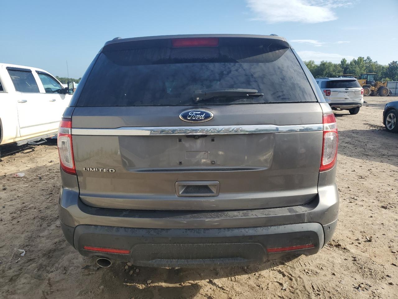 2012 Ford Explorer Limited - Image 6