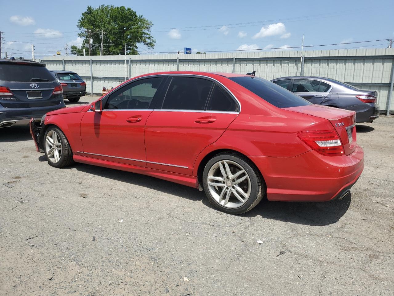 2013 Mercedes-Benz C 300 4Matic - Фото 2
