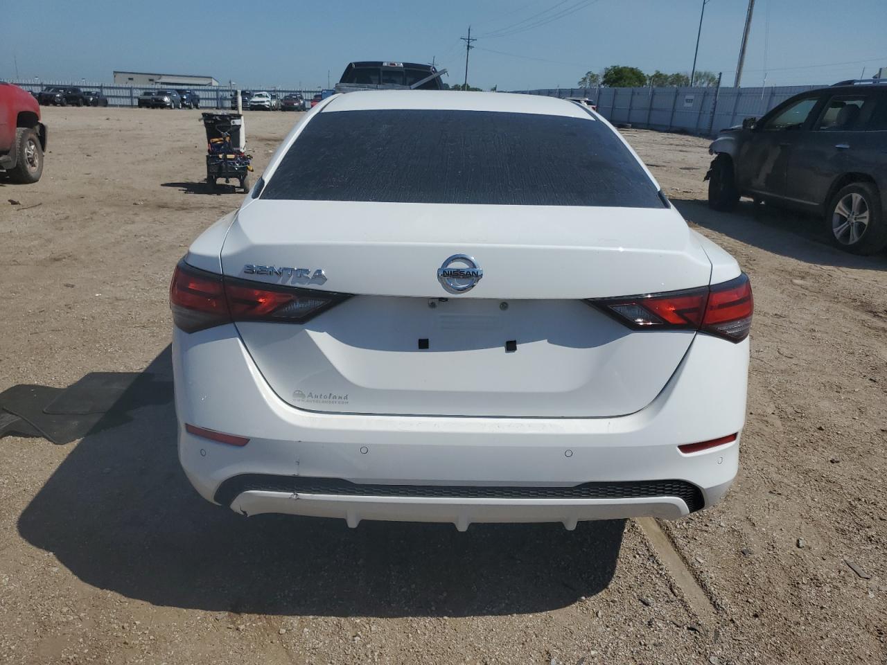 2020 Nissan Sentra S - Image 6