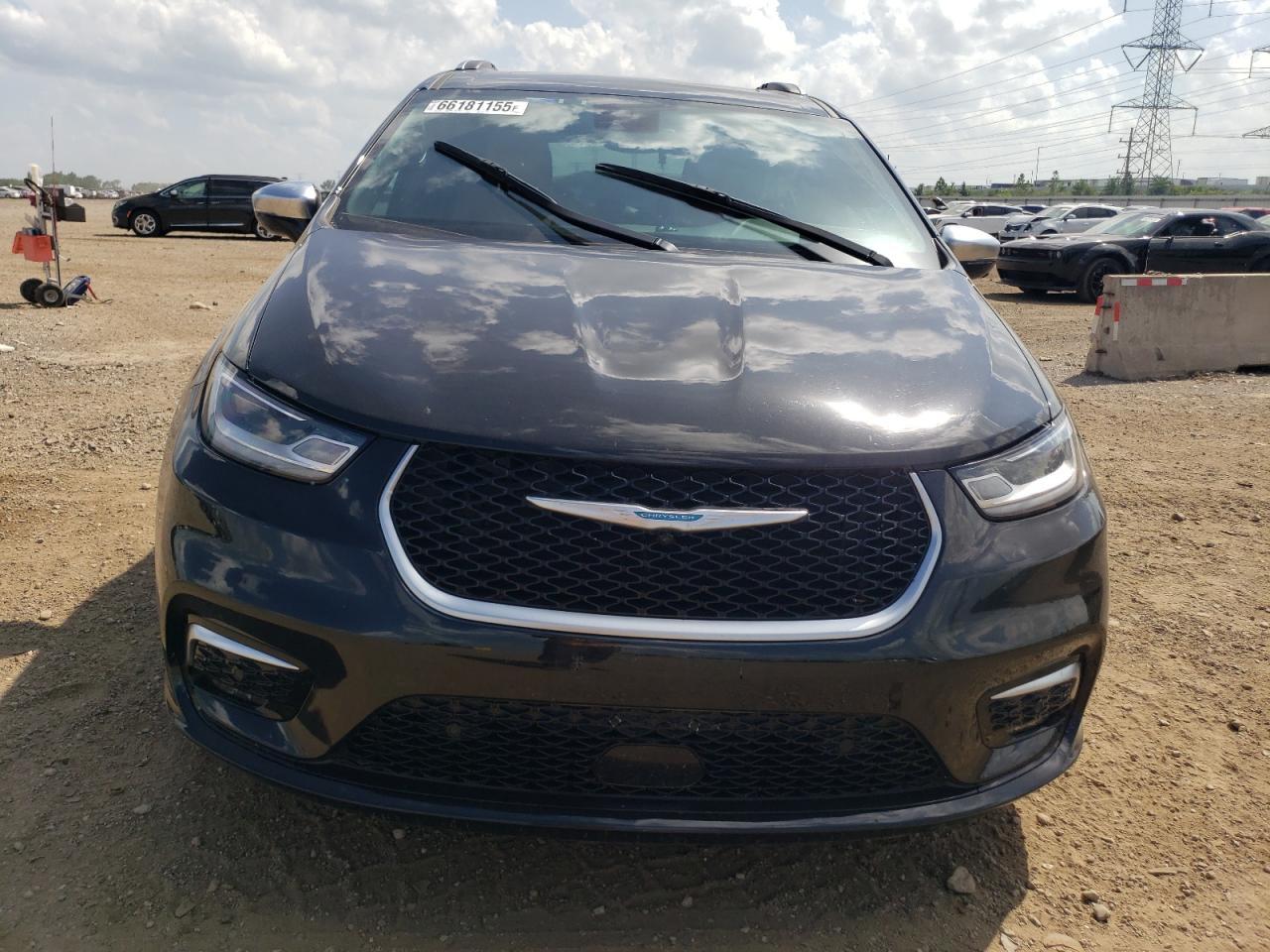 2021 Chrysler Pacifica Hybrid Pinnacle - Image 5