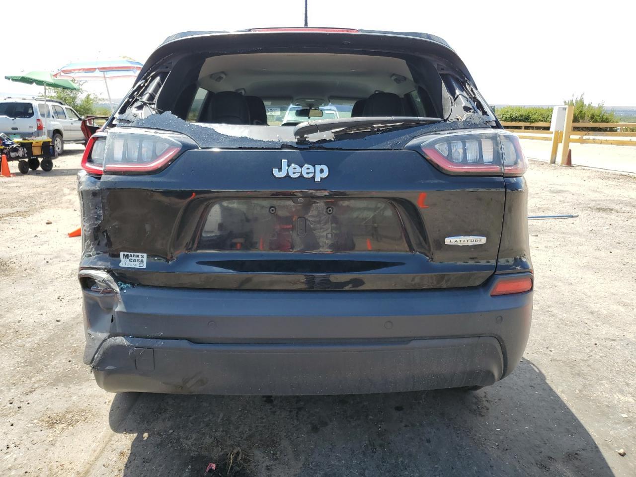 2019 Jeep Cherokee Latitude Plus - Image 6