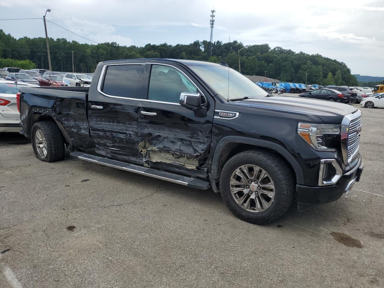 2019 GMC Sierra K1500 Denali - Image 4
